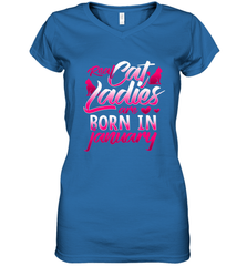 Cat Lady Born In January Cat Lover Birthday Gift For Women's V-Neck T-Shirt Women's V-Neck T-Shirt - trendytshirts1