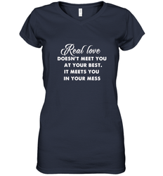 Real love funny quotes for valentine Women's V-Neck T-Shirt