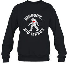 Bigfoot Heart Valentine's Day Lover Art Graphics Great Gift Crewneck Sweatshirt